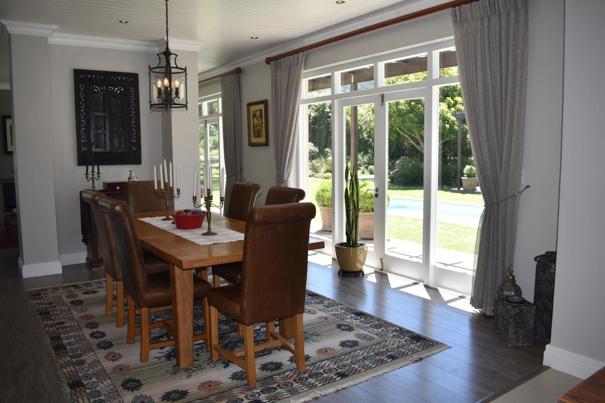Mountain View In Exclusive Security Estate, Hout Bay,